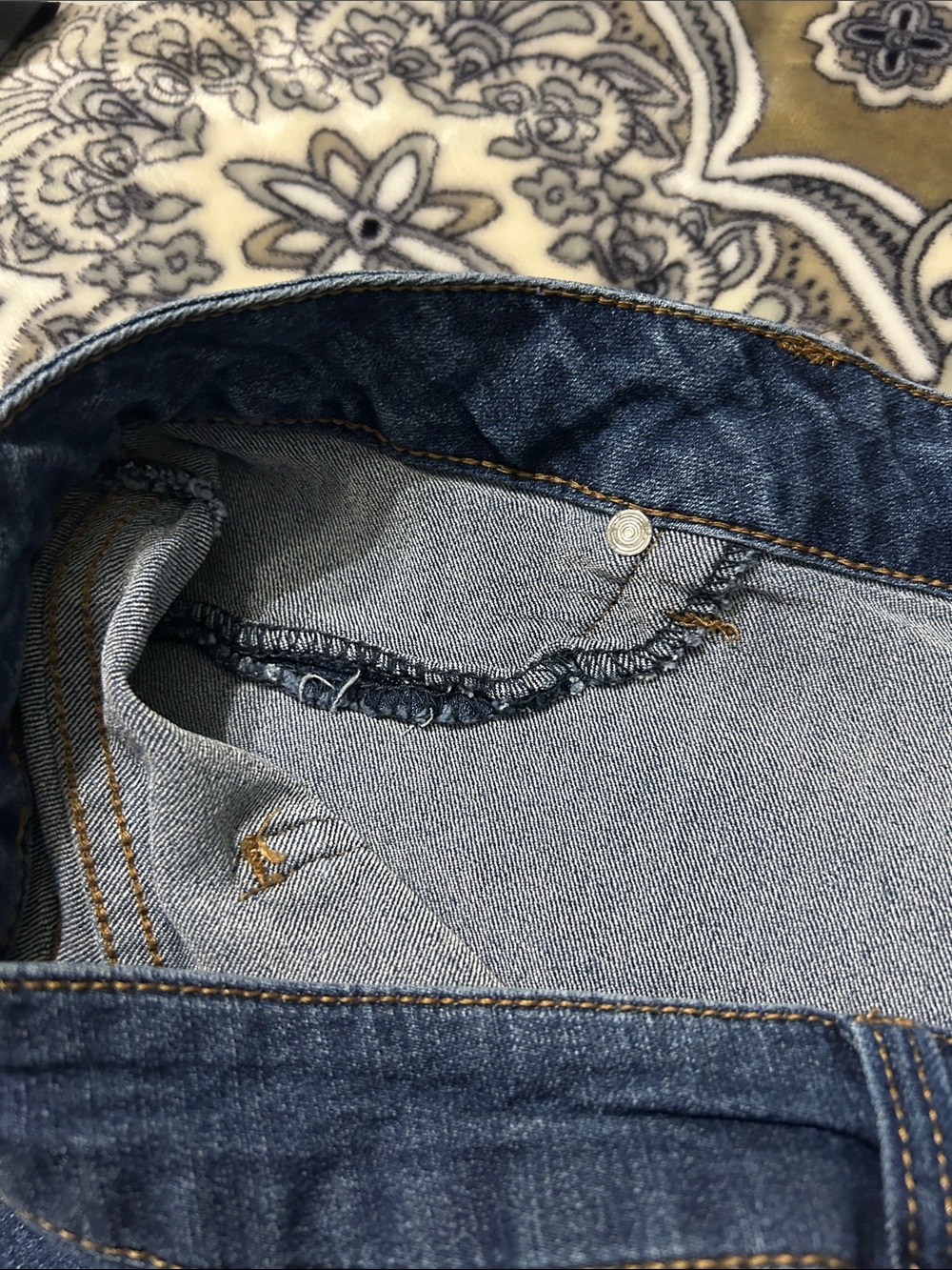 d. jeans Dark Blue Rolled Hem Denim Shorts - Picture 12 of 12